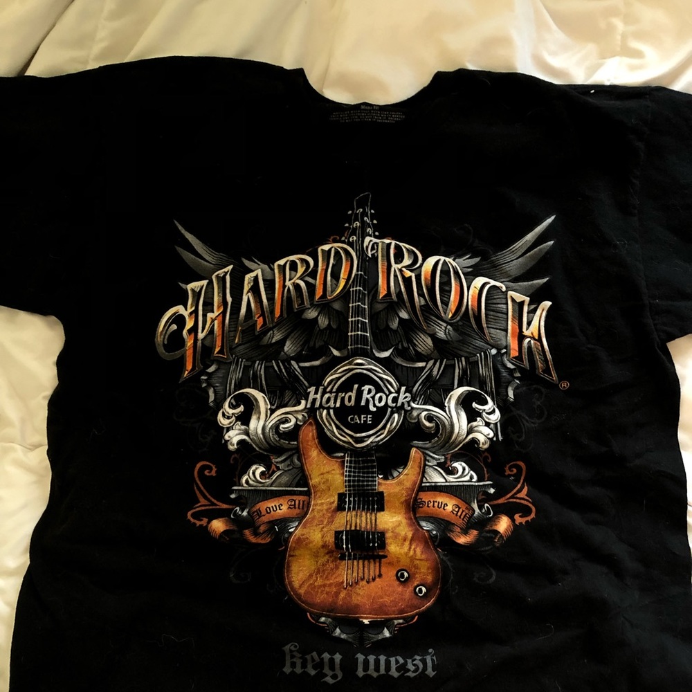 vintage hard rock hotel shirt